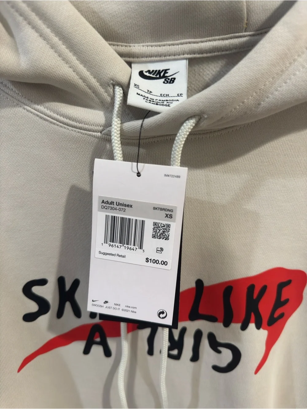 NWT Nike SB Skate Like A Girl Hoodie Pullover Swoosh Sweatshirt Mens Size XS